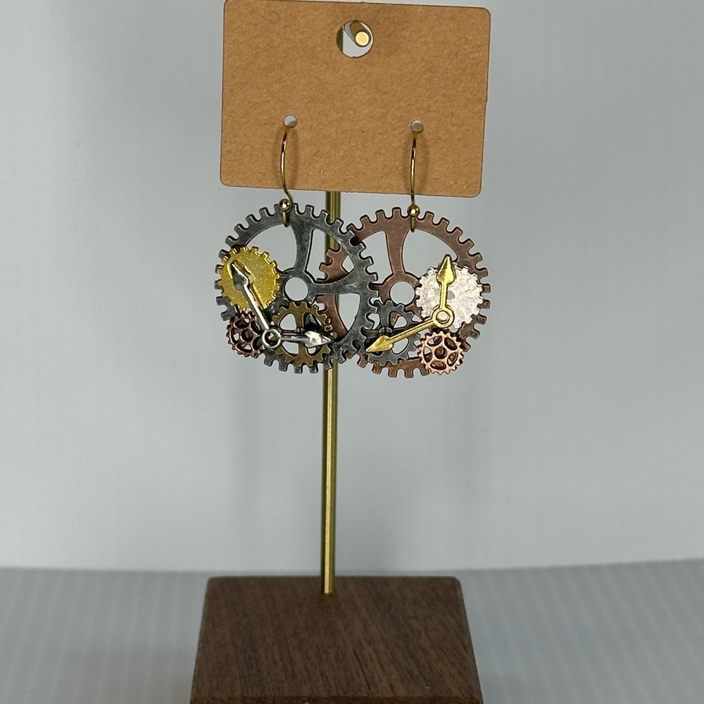 Steampunk clockwork gear earrings